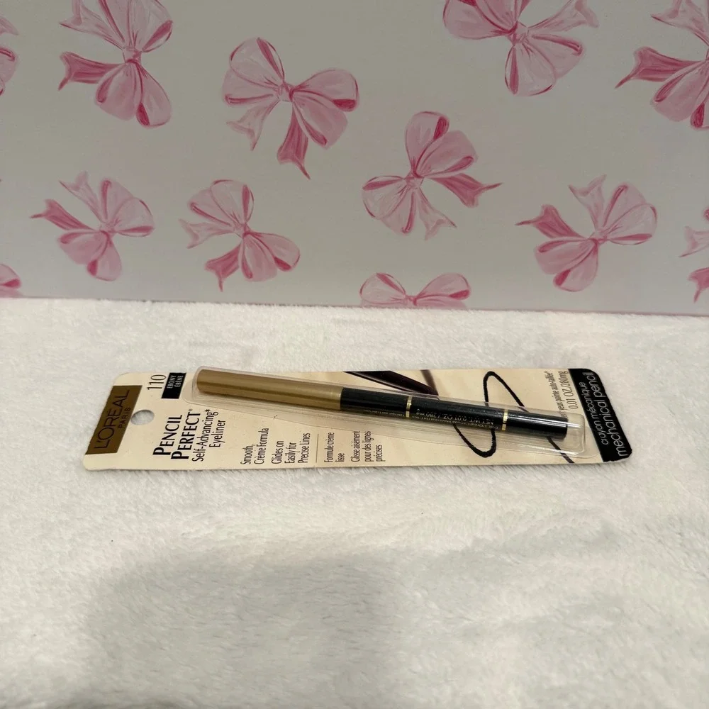 Loreal Pencil Perfect 110‎ Ebony Self Advancing Mechanical Eyeliner New